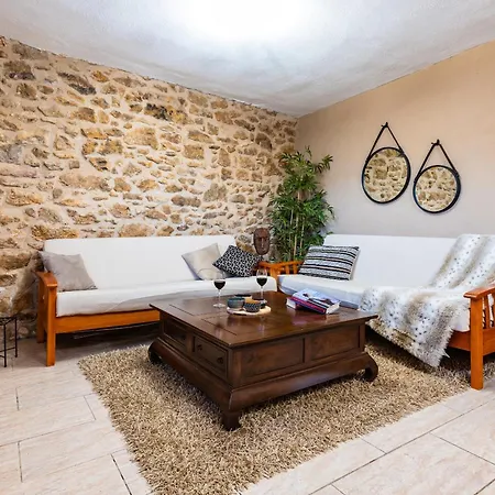 Masia Arinesa